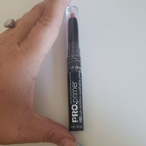 L.A. Girl Pro Primer Eyeshadow Stick